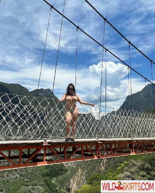 Sylvia Lopez / silvvialopez / syllopez79 nude OnlyFans, Instagram leaked photo #23