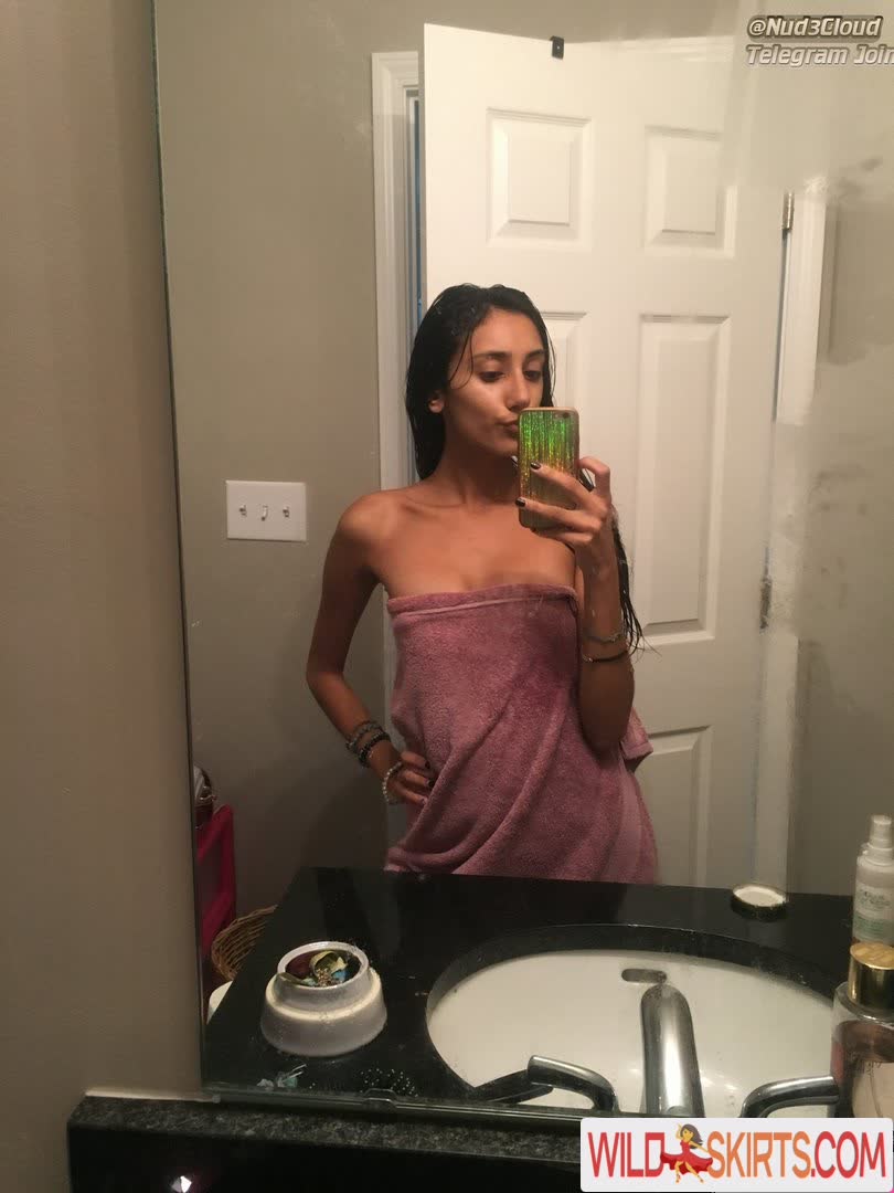 Talia Osman nude leaked photo #2