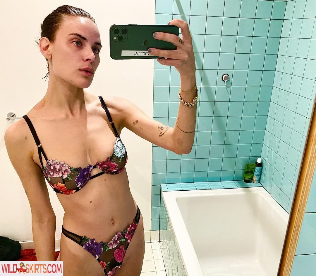 Tallulah Willis / buuski nude Instagram leaked photo #7