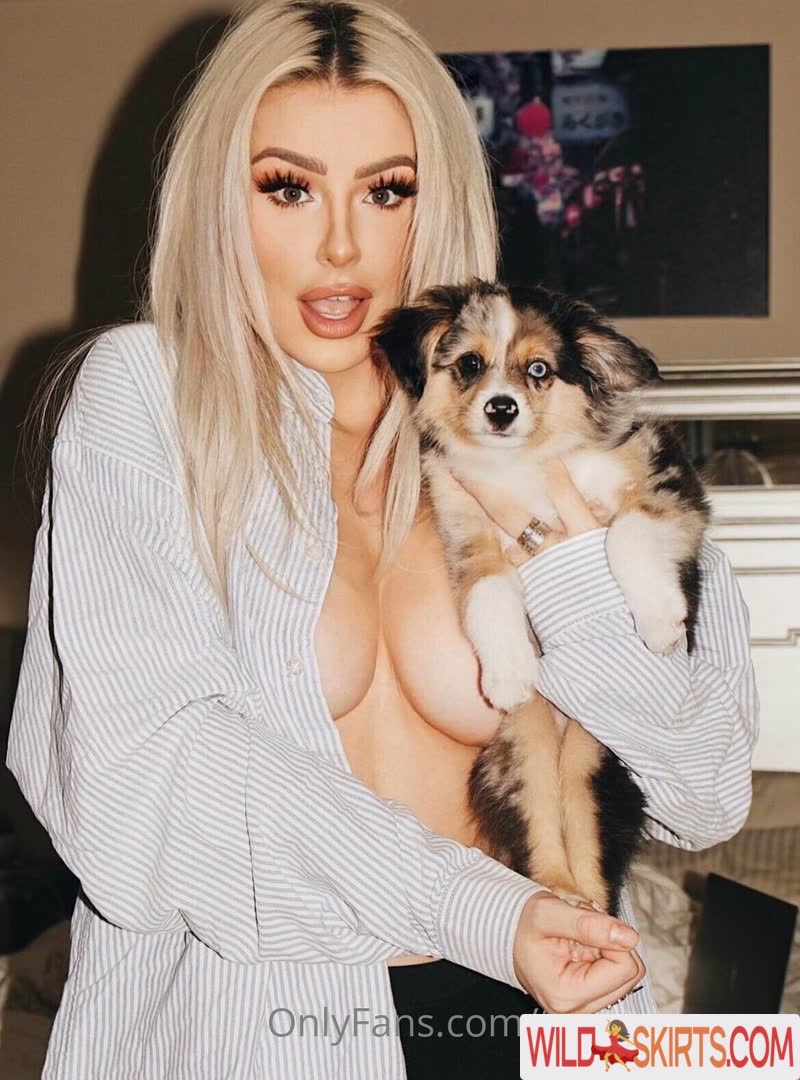 Tana Mongeau nude leaked photo #56