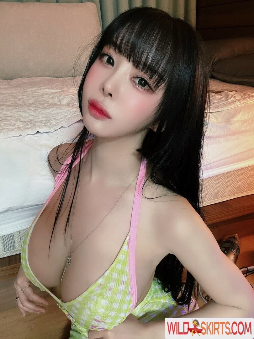 Tangle Dahee nude leaked photo #18