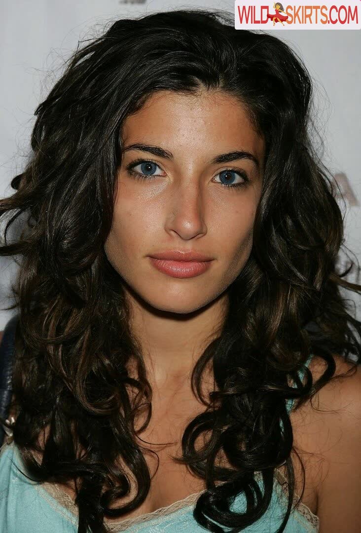 Tania Raymonde nude leaked photo #77