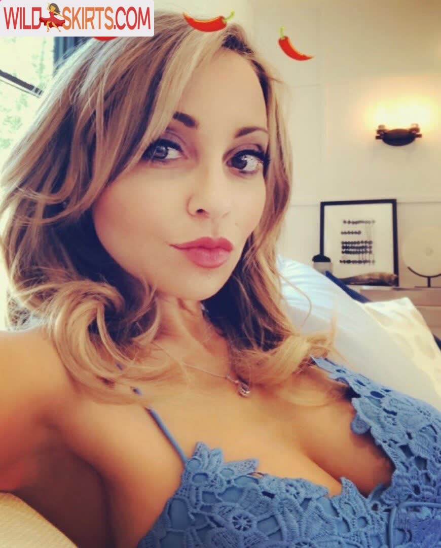 Tara Strong nude leaked photo #37