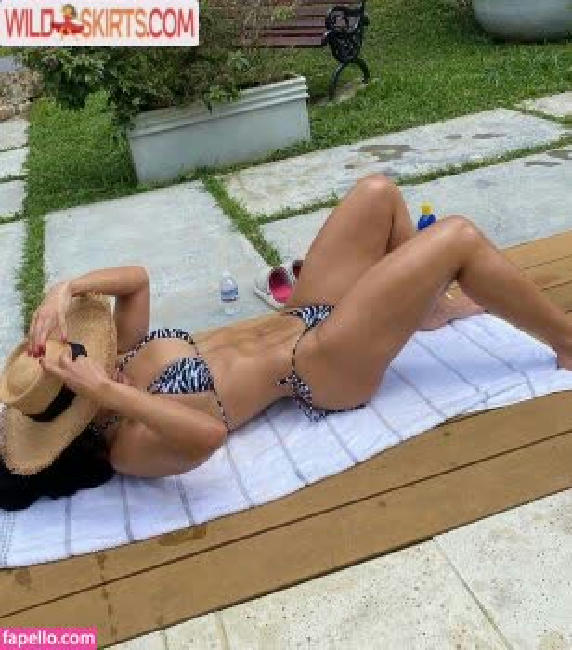 Tatiana Girardi / tatianaugirardi nude Instagram leaked photo #8