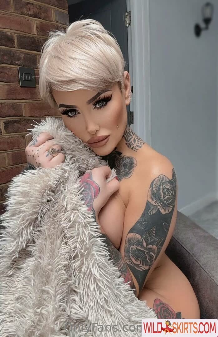 Tattoo_doll nude leaked photo #6