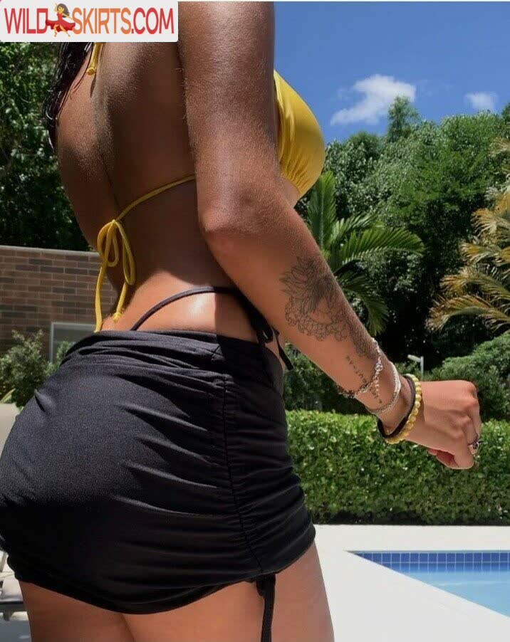 tavarezzzzzz / Laylla Tavares / starzzzperez / tavarezzzzzz nude OnlyFans, Instagram leaked photo #11