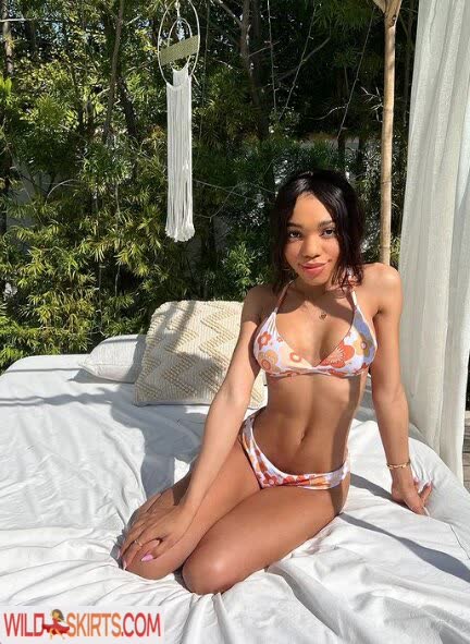 Teala Dunn nude leaked photo #18