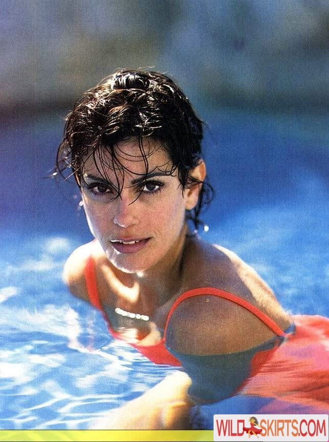 Teri Hatcher / officialterihatcher nude Instagram leaked photo #12