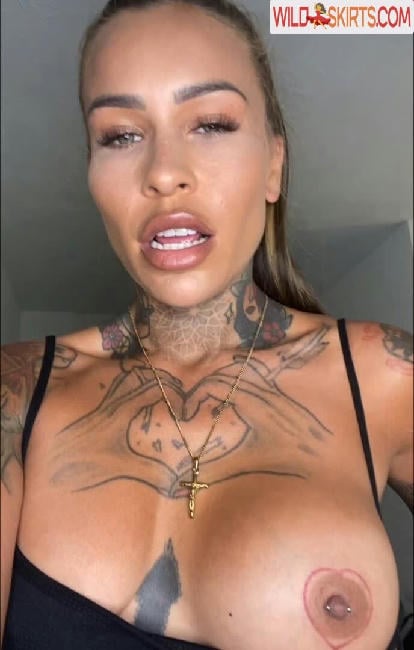 Terri Altar / iamterri / terrialtilar nude OnlyFans, Instagram leaked photo #8