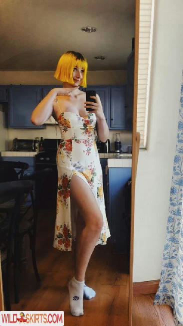 Tessa Violet / tessaviolet / thechronicmasochist nude OnlyFans, Instagram leaked photo #12