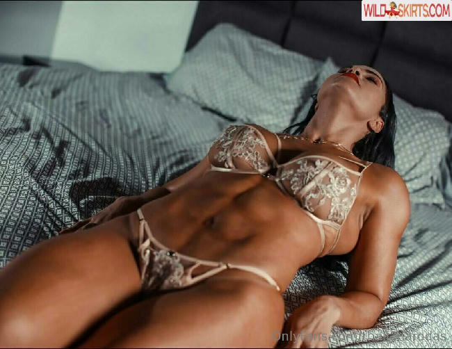 thalianarodas / thalianagda / thalianarodas nude OnlyFans, Instagram leaked photo #25