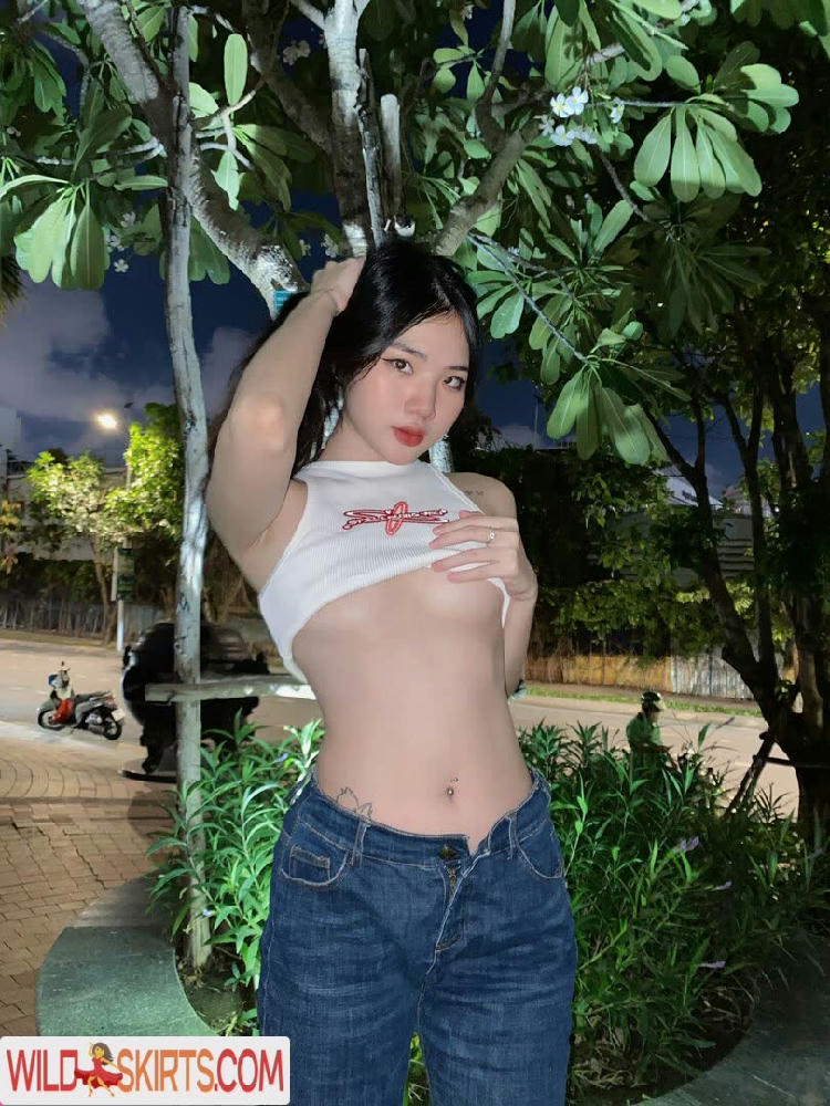 Thanh Nhen / nhennhensohott / th.nhen nude OnlyFans, Instagram leaked photo #7