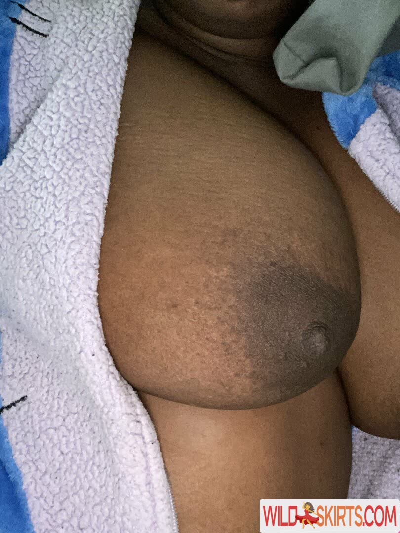 ThatChocoBxtch nude leaked photo #58