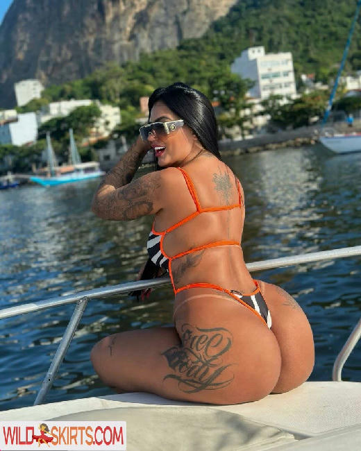 Thayna Pereira / nanasafada / thaybta nude OnlyFans, Instagram leaked photo #3