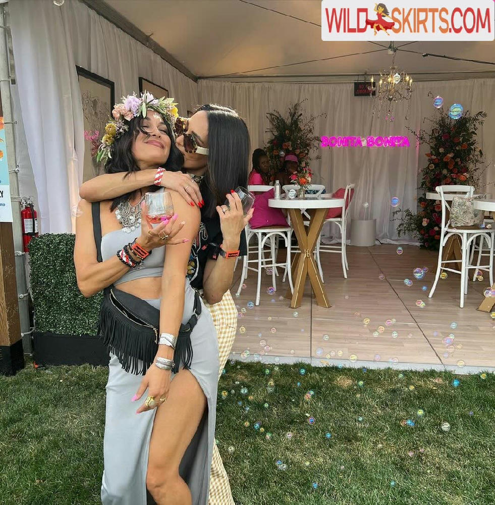 The Bella Twins: / Nikki Bella & Brie Bella / thenikkibella nude Instagram leaked photo #54