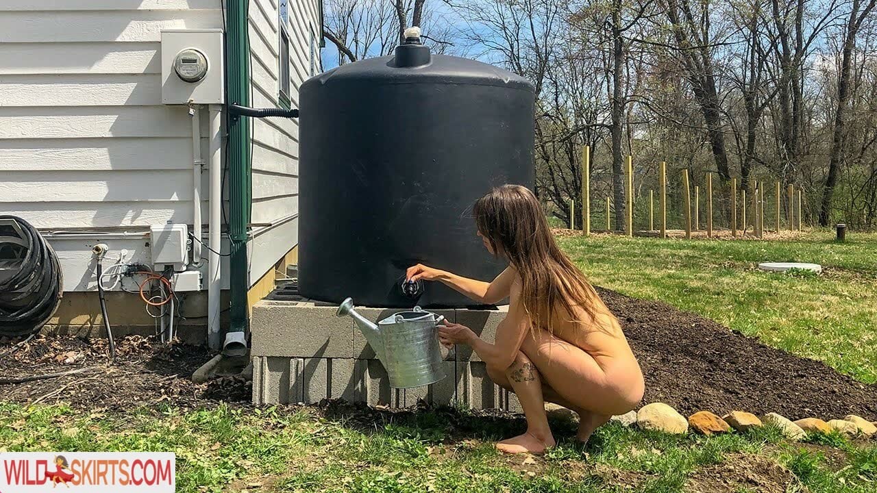 The Naked Gardener nude leaked photo #2