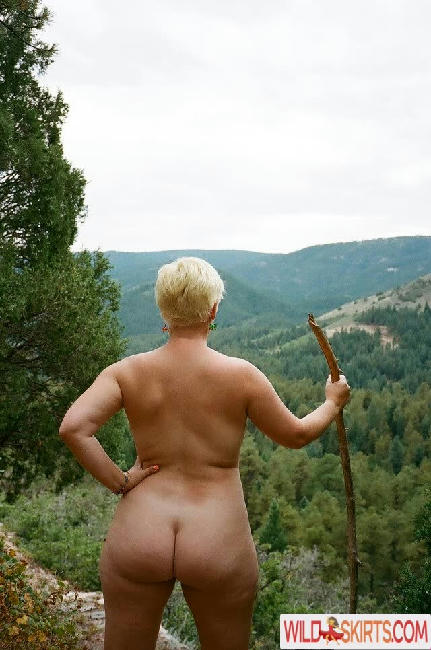 The Normies / Marketa / Navi / Rana / the_normies nude Instagram leaked photo #4