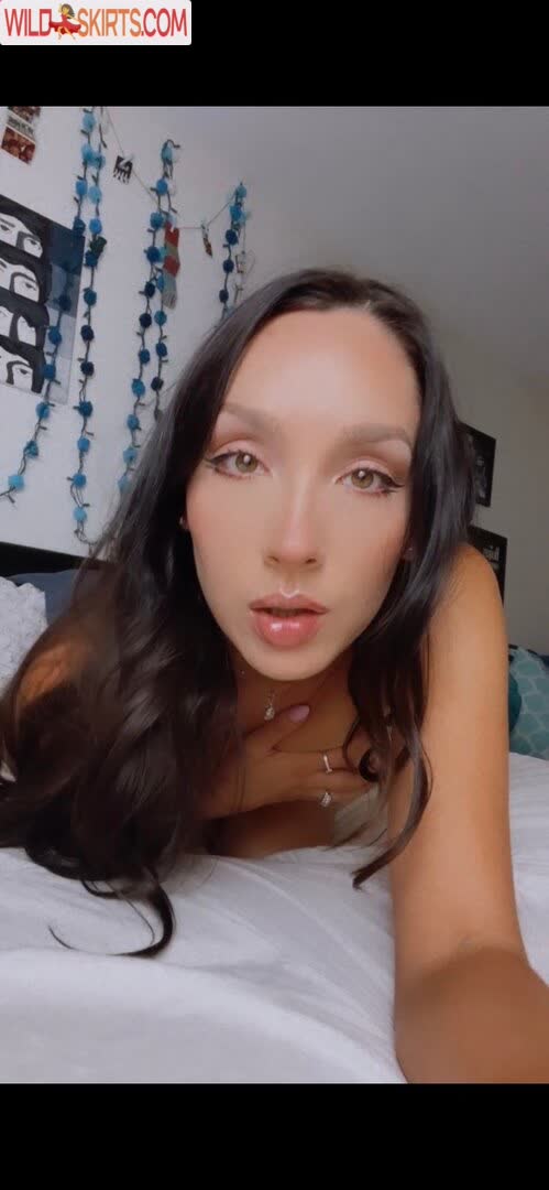 TheBeatleBabe ASMR / thebeatlebabeasmr nude Patreon, Instagram leaked photo #2