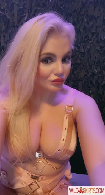 Thekatyjayne nude leaked photo #3