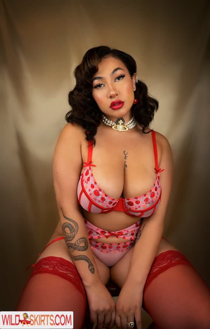 theleogod / ashley.emiko / ashleyemiko_ / theleogod nude OnlyFans, Instagram leaked photo #10