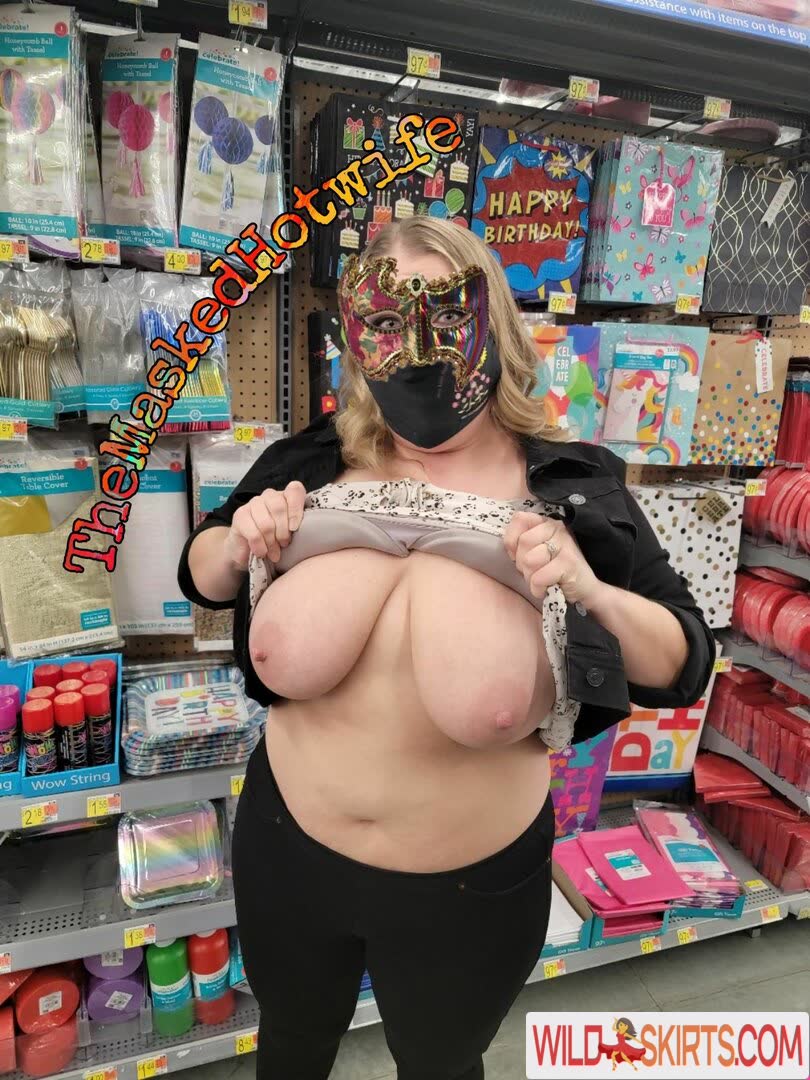 themaskedhotwife nude OnlyFans leaked photo #1