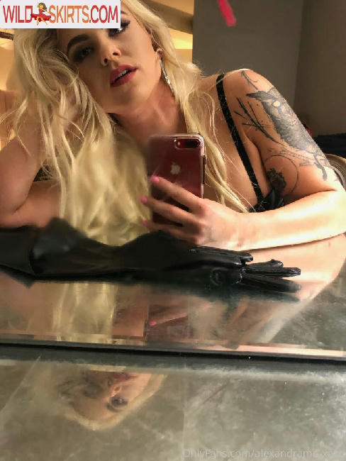 themotleymonroe nude OnlyFans, Instagram leaked photo #52