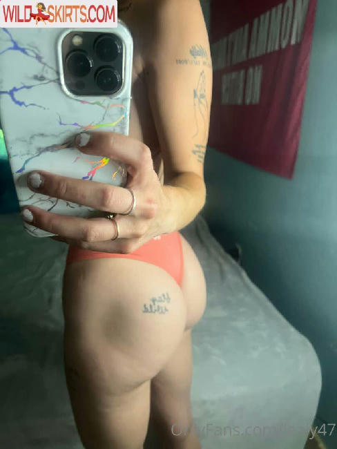 theoneandonlylynds / lyndseyrenee55 / theoneandonlylynds nude OnlyFans, Instagram leaked photo #17