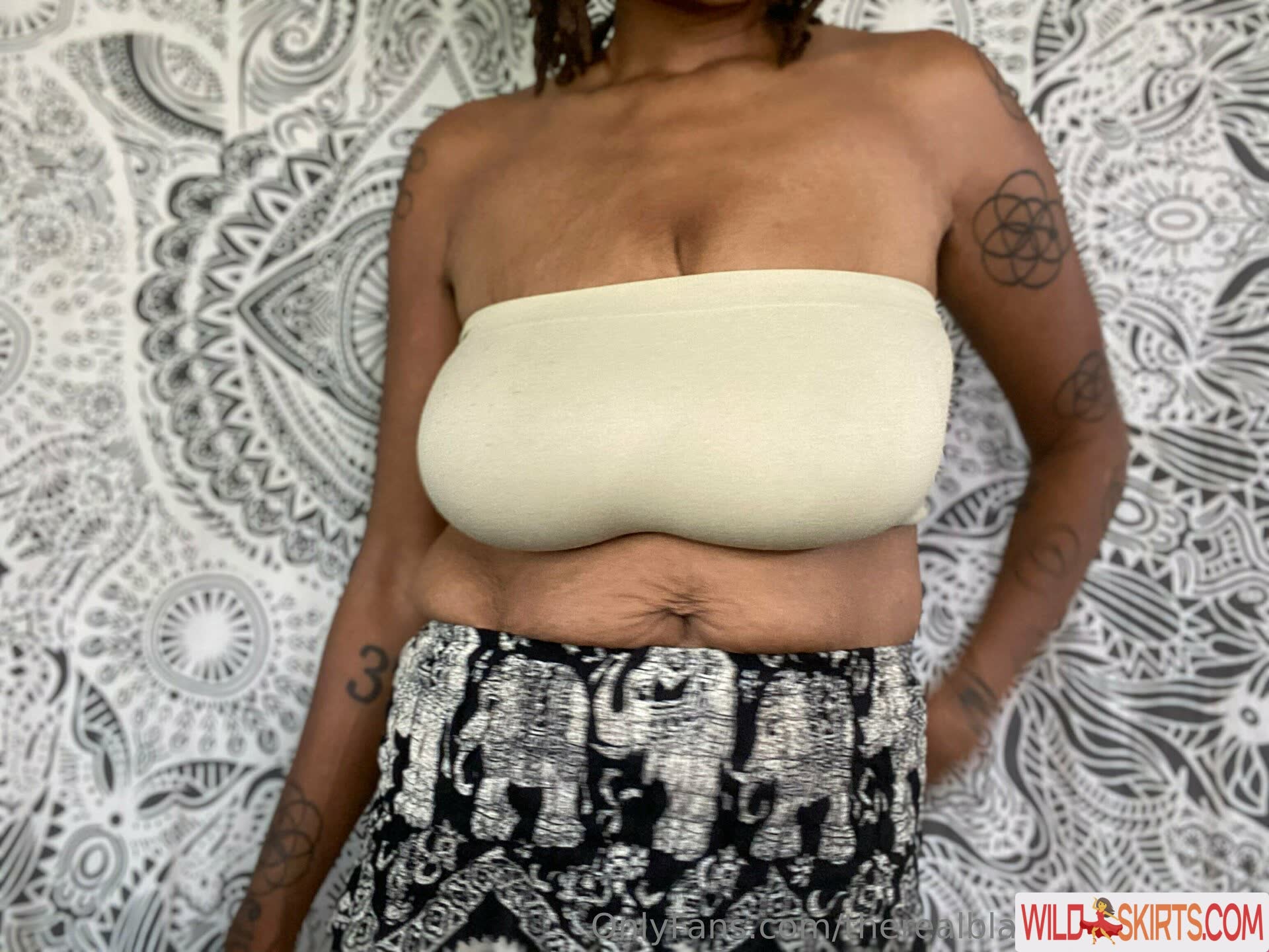 therealblackqueenraven / therealblackqueenraven / therealblaqqueen nude OnlyFans, Instagram leaked photo #6