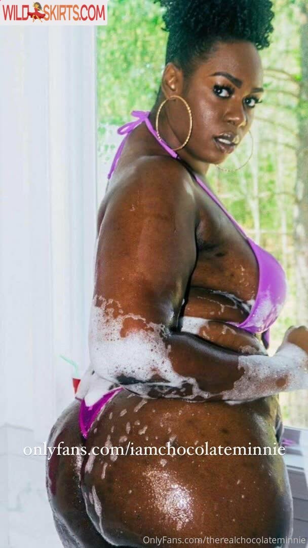 Therealchocolateminnie nude leaked photo #17