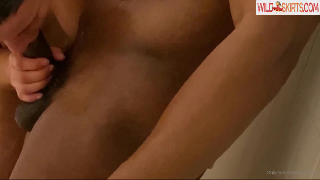 Therealirlovers / therealironlotus nude Instagram leaked photo #104