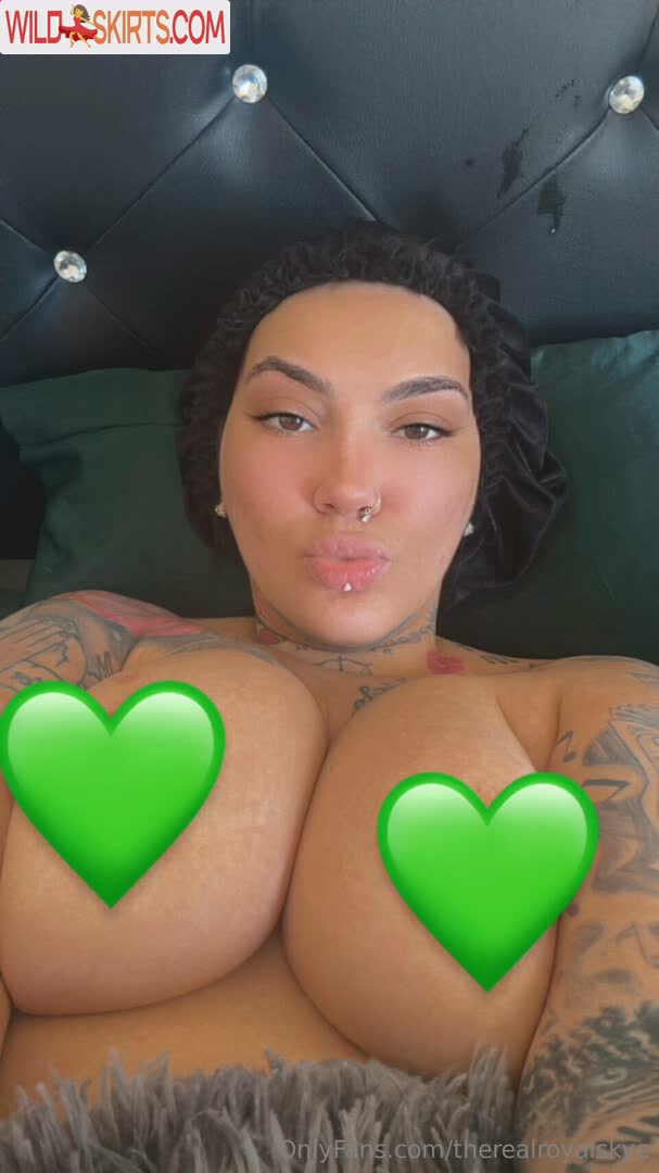 Therealroyalskye nude leaked photo #28