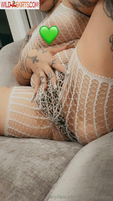 therealroyalskye / royalskyeofficial / therealroyalskye nude OnlyFans, Instagram leaked photo #37