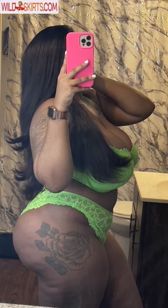 therealvictoria.b / iamtoriv / milanidime / therealvictoria.b nude OnlyFans, Instagram leaked photo #4