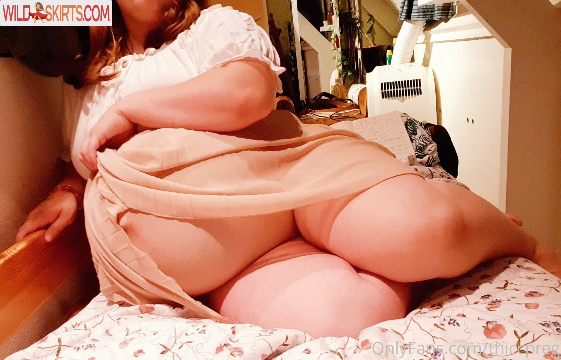 Thiccpreg nude leaked photo #14