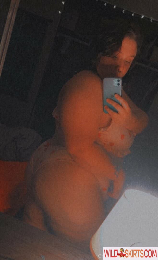 Thiccxwitcch nude leaked photo #1