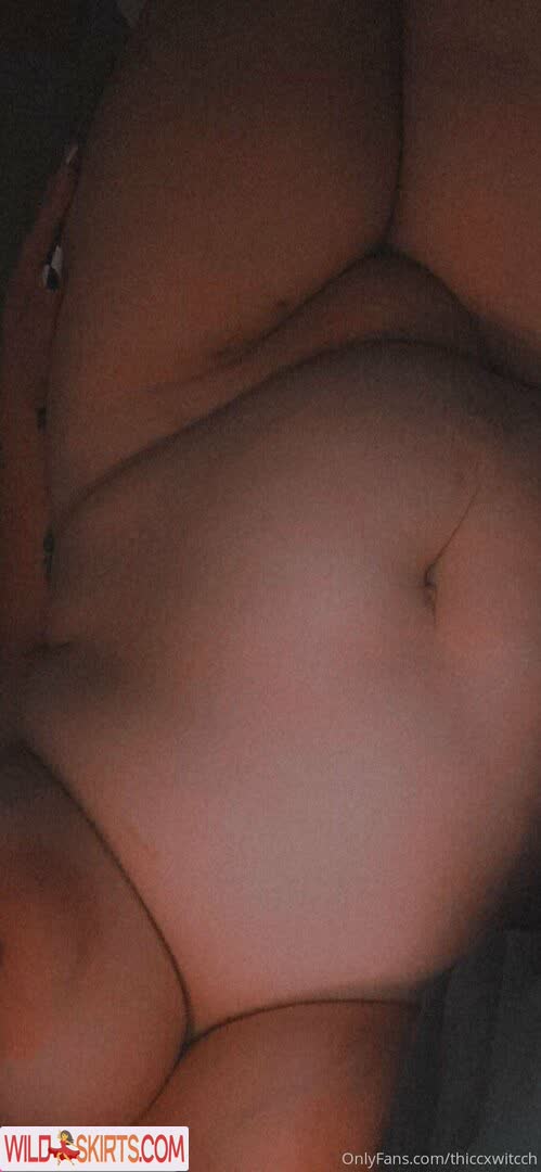 Thiccxwitcch nude leaked photo #59