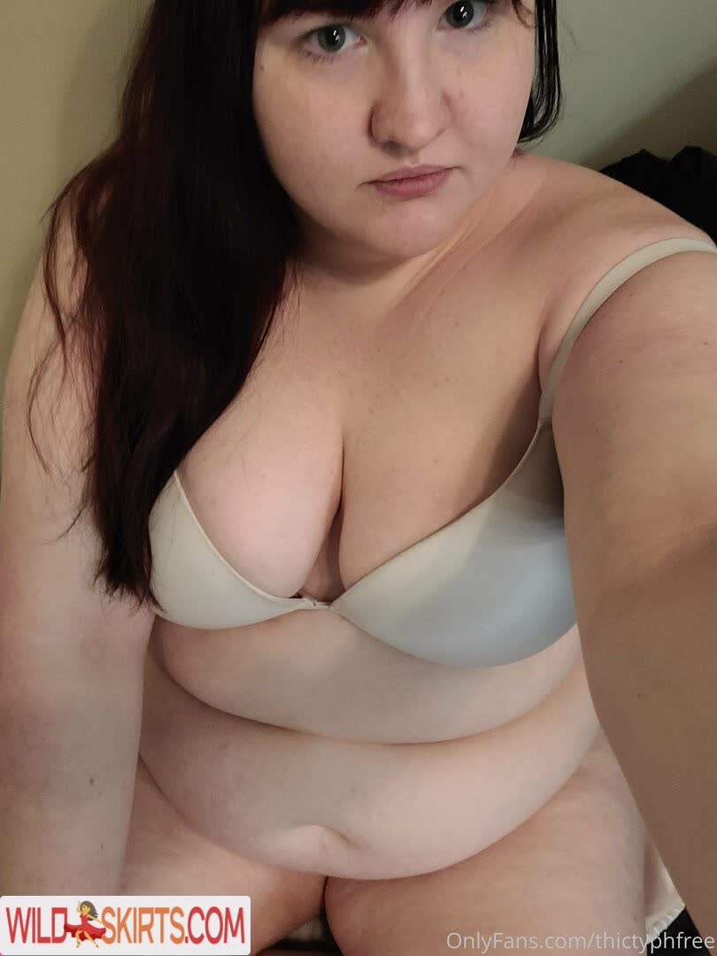 Thictyphbbw nude leaked photo #13