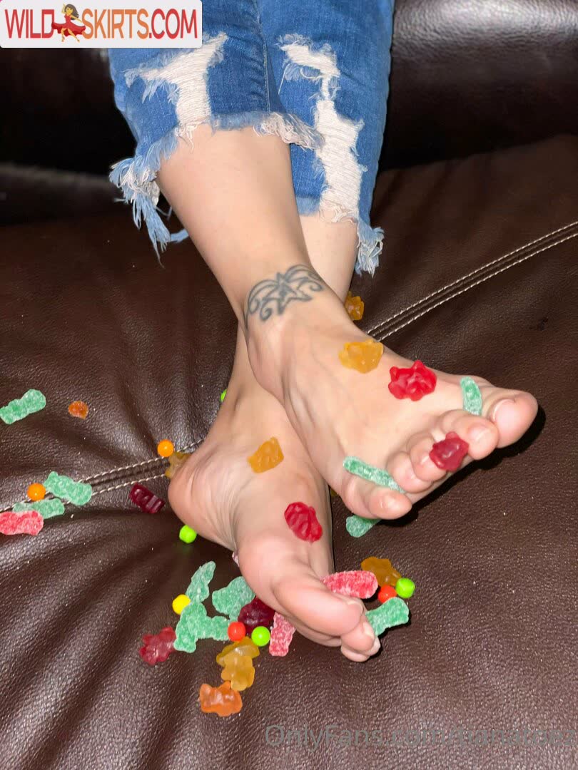 Tianataylortoes nude leaked photo #4