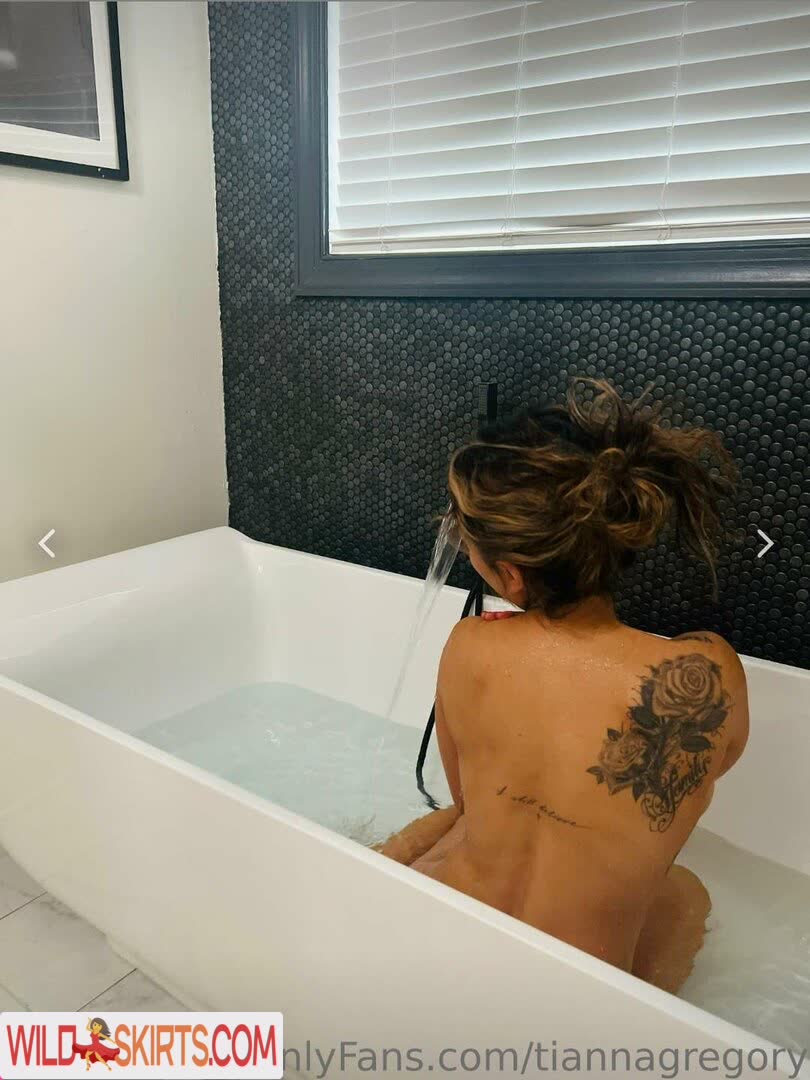 Tianna Gregory / Tiannag / tiannagregory nude OnlyFans, Patreon, Instagram leaked photo #11