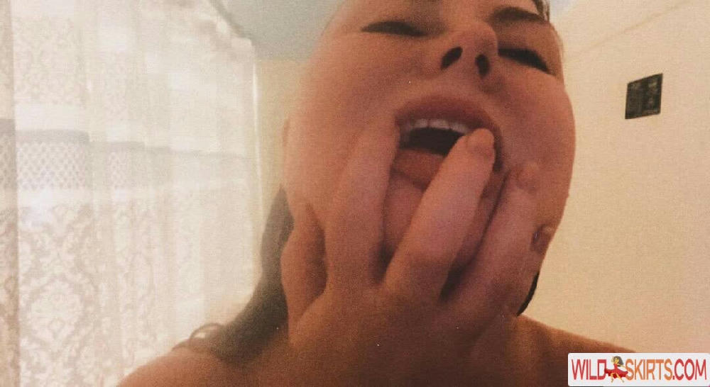 Tiffany Kudrikow / tiffanykudrikow / xxfluffypunkxx nude Instagram leaked photo #20