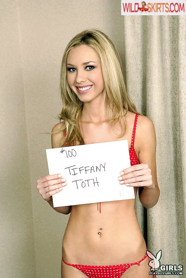 Tiffany Toth nude leaked photo #3