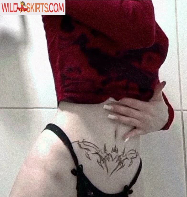 tightgoth / brunade6 / lady_nyx2 / nyx0br1 nude Instagram leaked photo #4