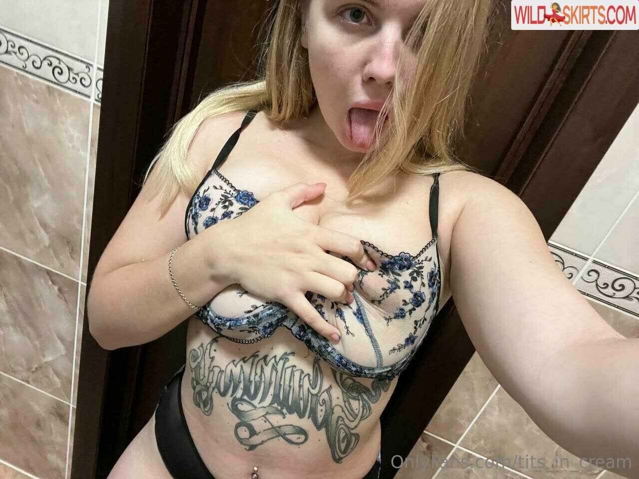 Tiiiiits_queen nude leaked photo #93