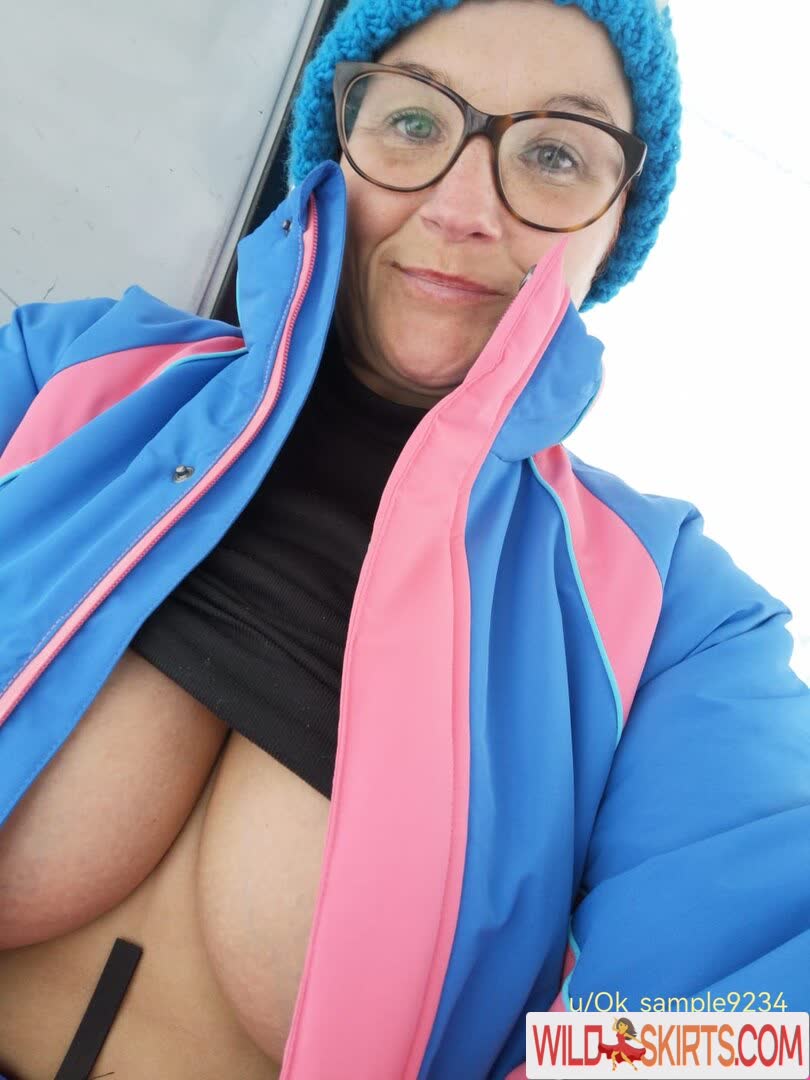 Tiny With Tits nude leaked photo #5