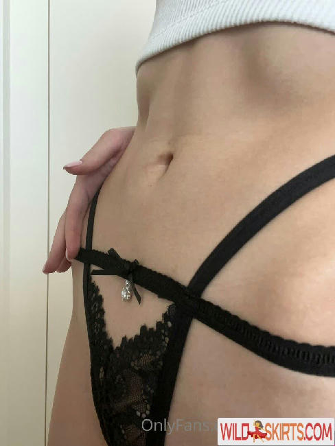 Tinybella18 / tinybella18 / tinybella2021 nude OnlyFans, Instagram leaked photo #10