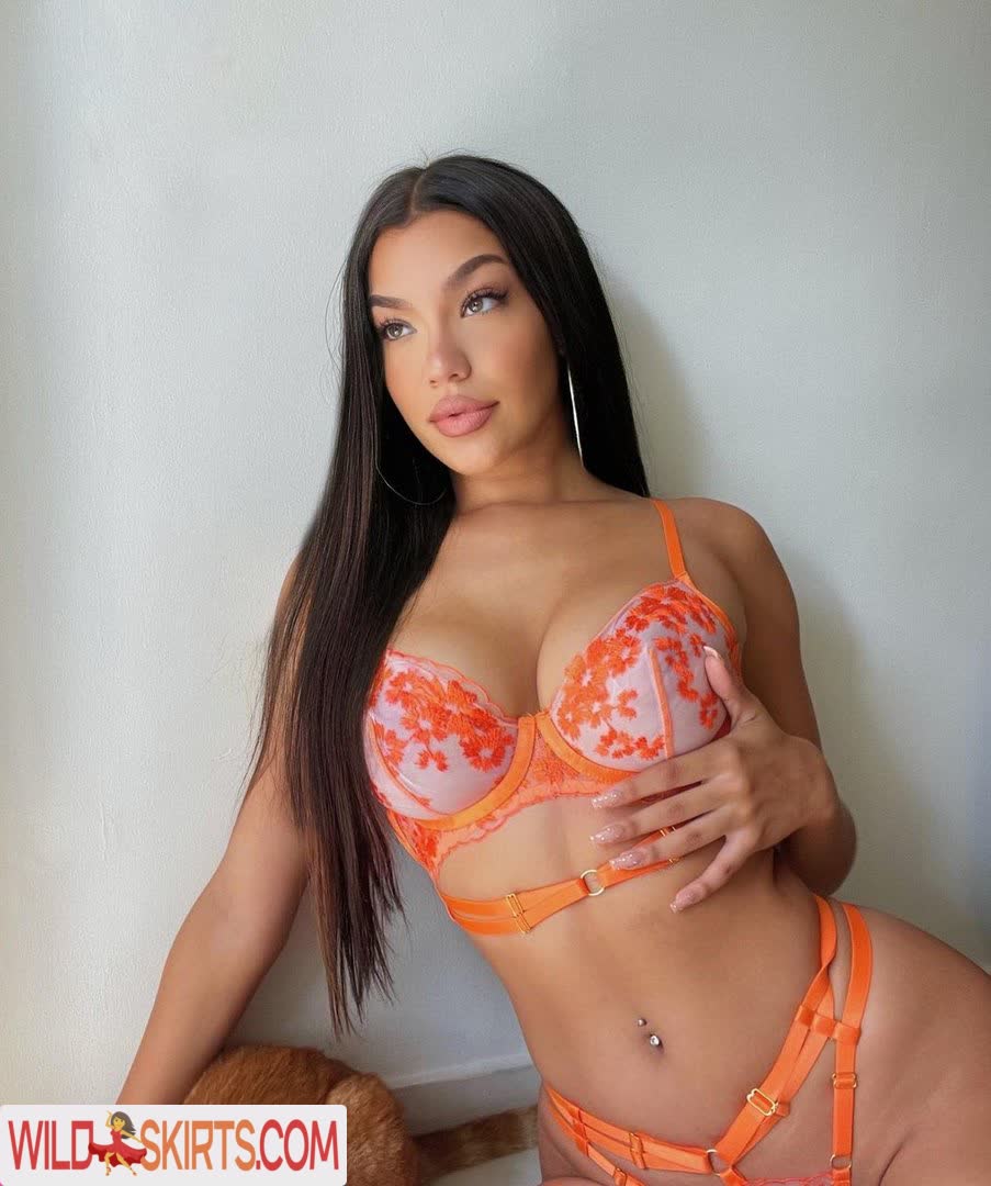 Tiona Fernan / xttiona / xttionaffernan nude OnlyFans, Instagram leaked photo #8