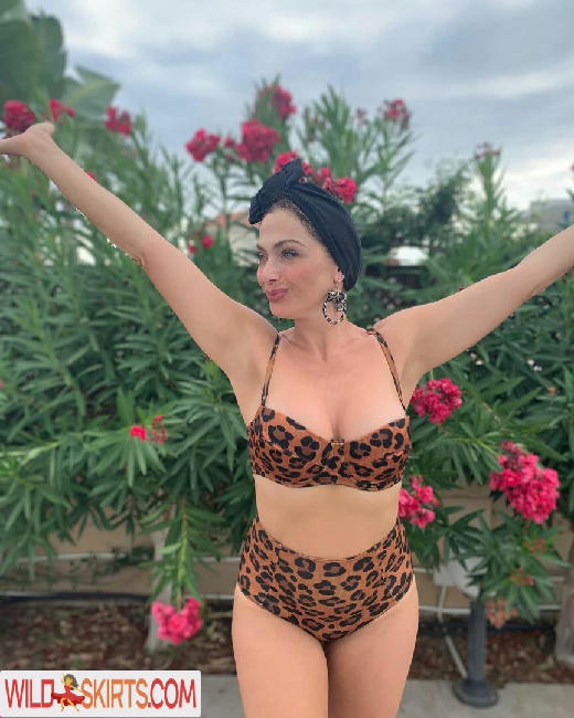 Tonia Buxton / toniabuxton nude Instagram leaked photo #8