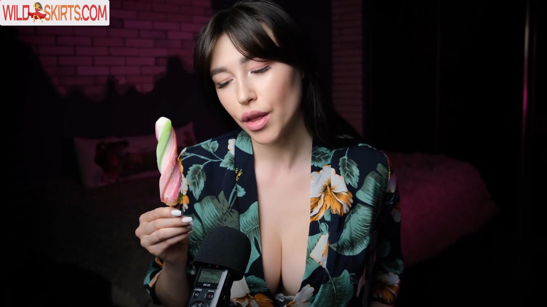 Top Baby ASMR nude leaked photo #188