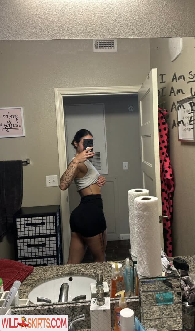 Tori Ortiz / breezyortiz12 / tortiz.29 nude OnlyFans, Instagram leaked photo #5