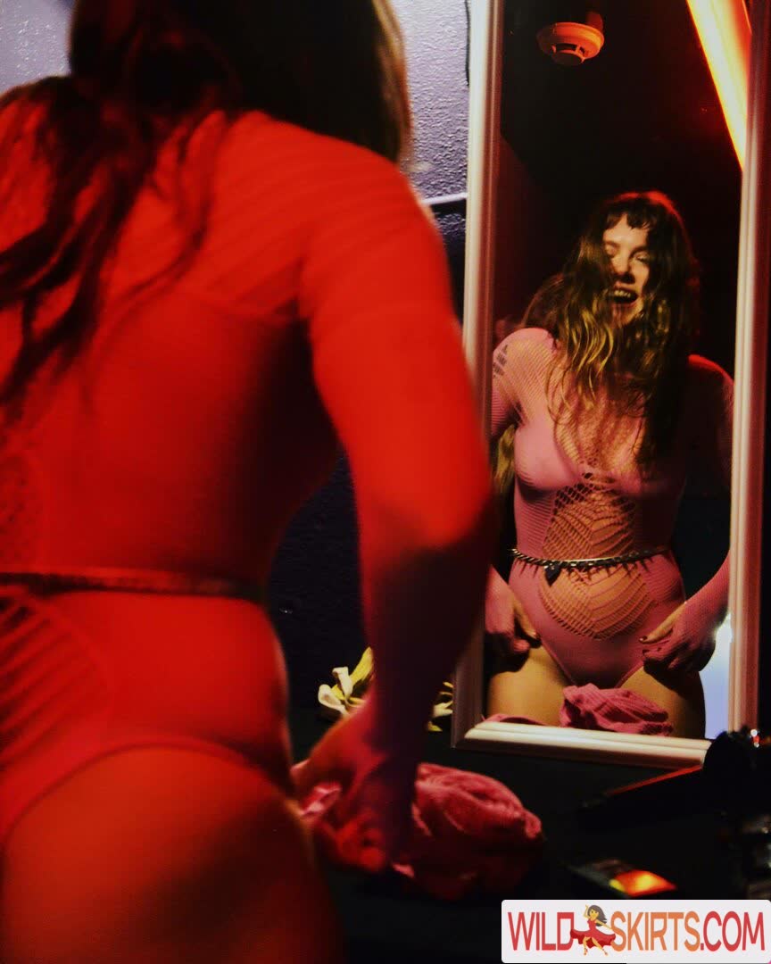 Tove Lo / cupfullofinsanity / tovelo nude OnlyFans, Instagram leaked photo #4